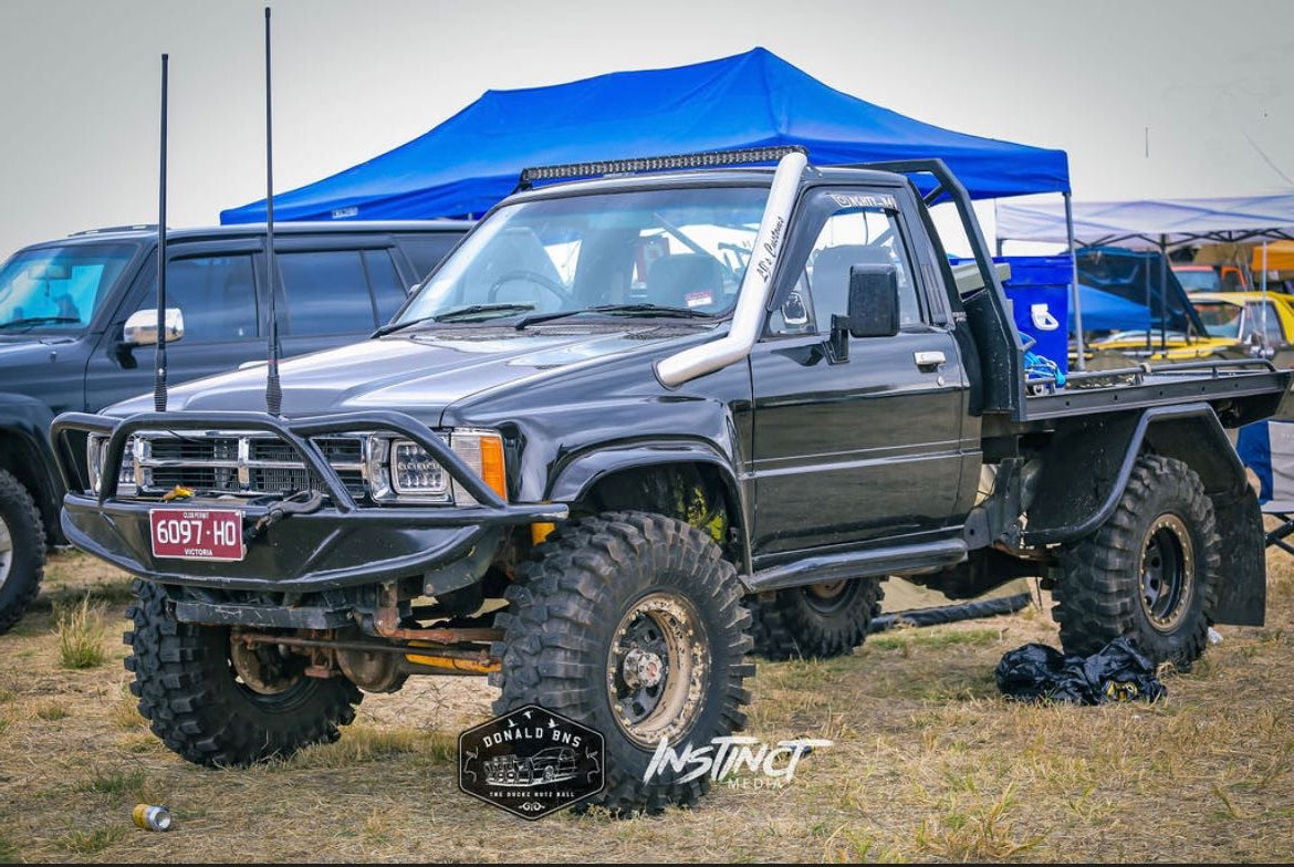 LN/YN65 Toyota Hilux Weather Shields