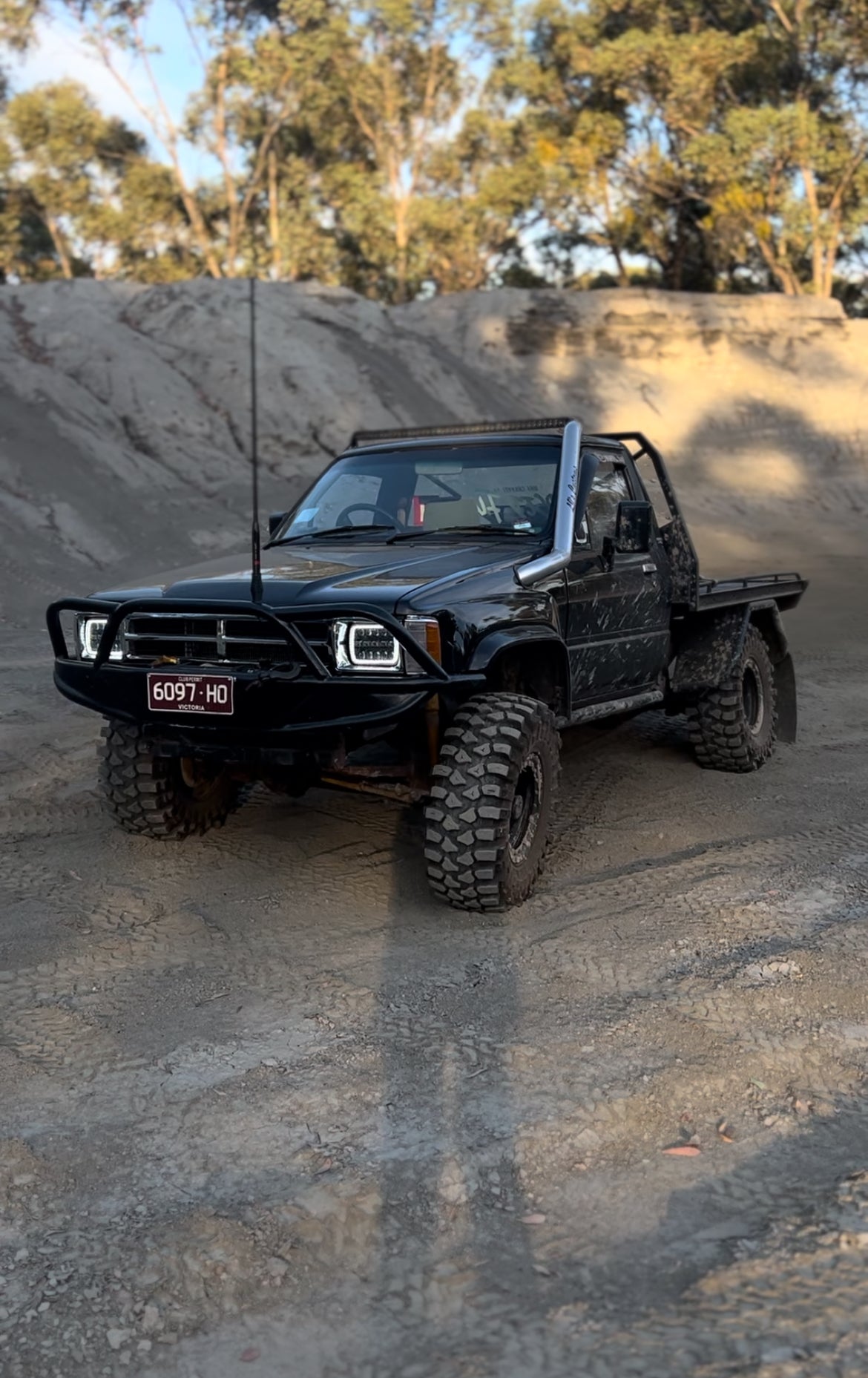 LN/YN65 TOYOTA HILUX STAINLESS SNORKEL SHORT ENTRY