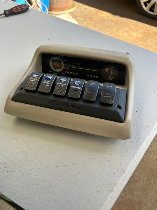 80 Series Roof Switch Panel